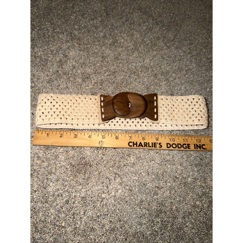 Hobo Woven Stretch Crochet Belt Wood Clasp Natural Color Elastic Festival Small